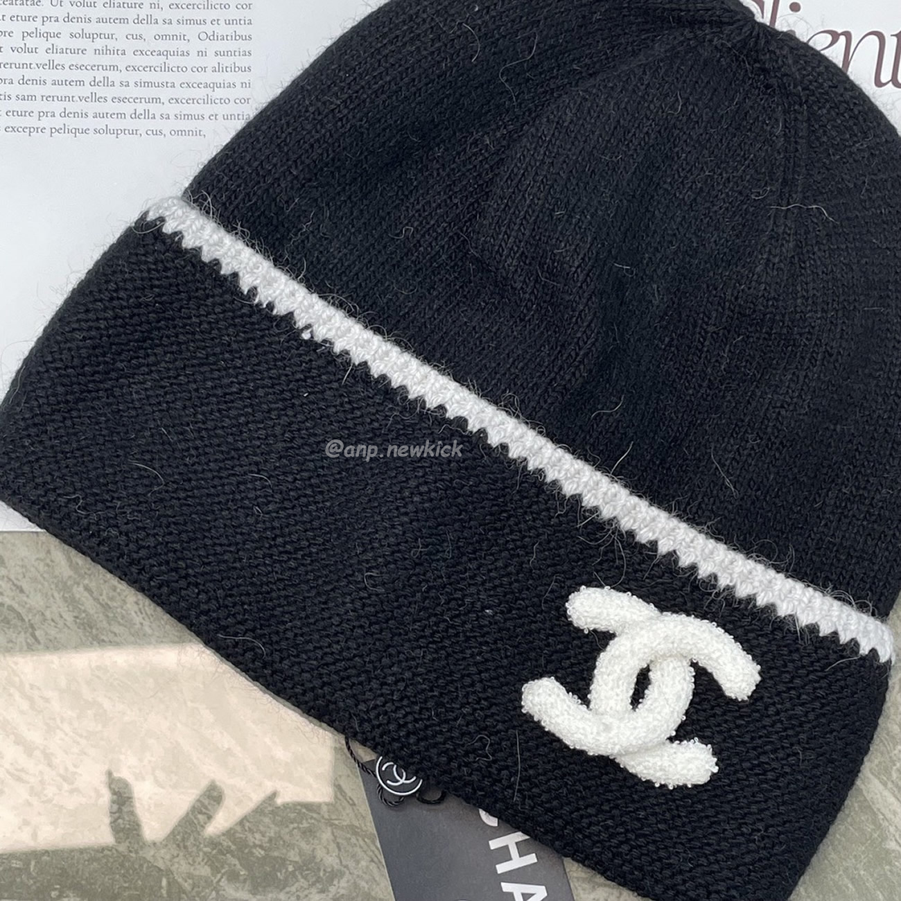 Chanel Cc Logo Black Beanie Hat (6) - newkick.cc